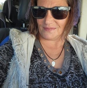 Meet your Posher, Lydia